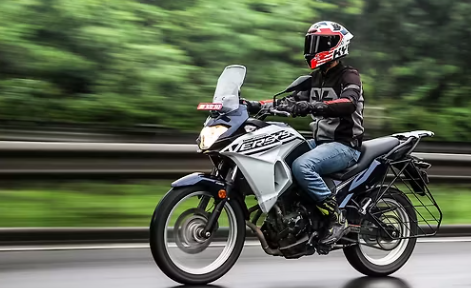 Kawasaki Versys-X 300 Review
